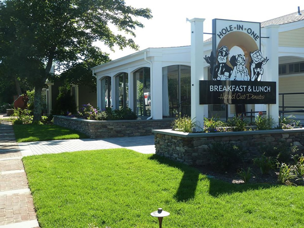hole-in-one-orleans